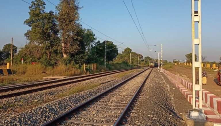 Kerala goes ahead with expansion of Sabari Rail project and seeks central approval